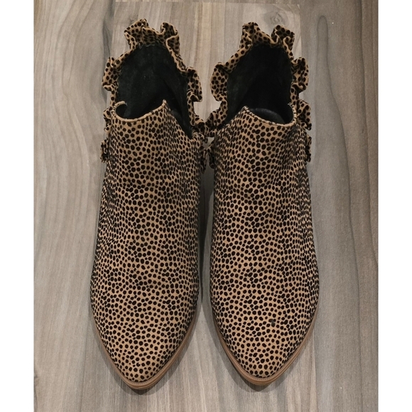 GB GIRLS Suede Leather Animal Print Side Ruffle Booties - Size 5 - Stylish & Fun - Picture 1 of 6